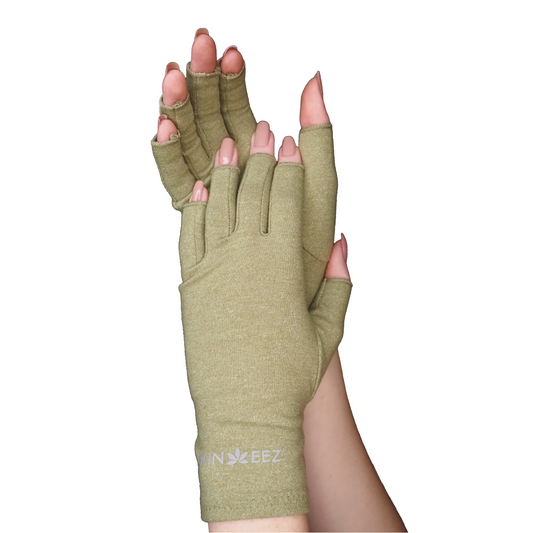 Skineez Cold Weather Gear Bundle -- White & Olive