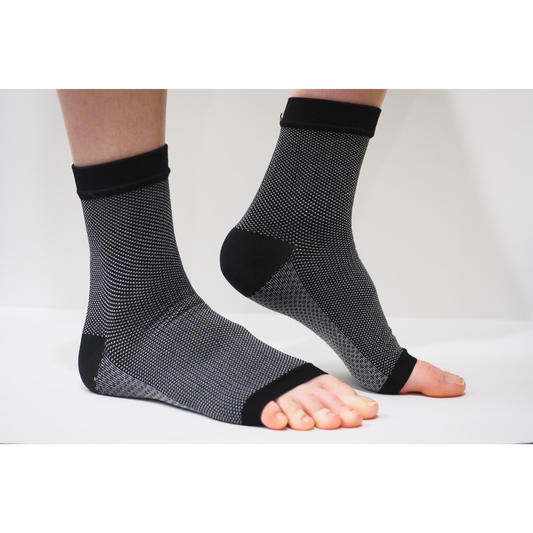 Skineez Moisturizing Plantar Fasciitis  Sleeve - Black
