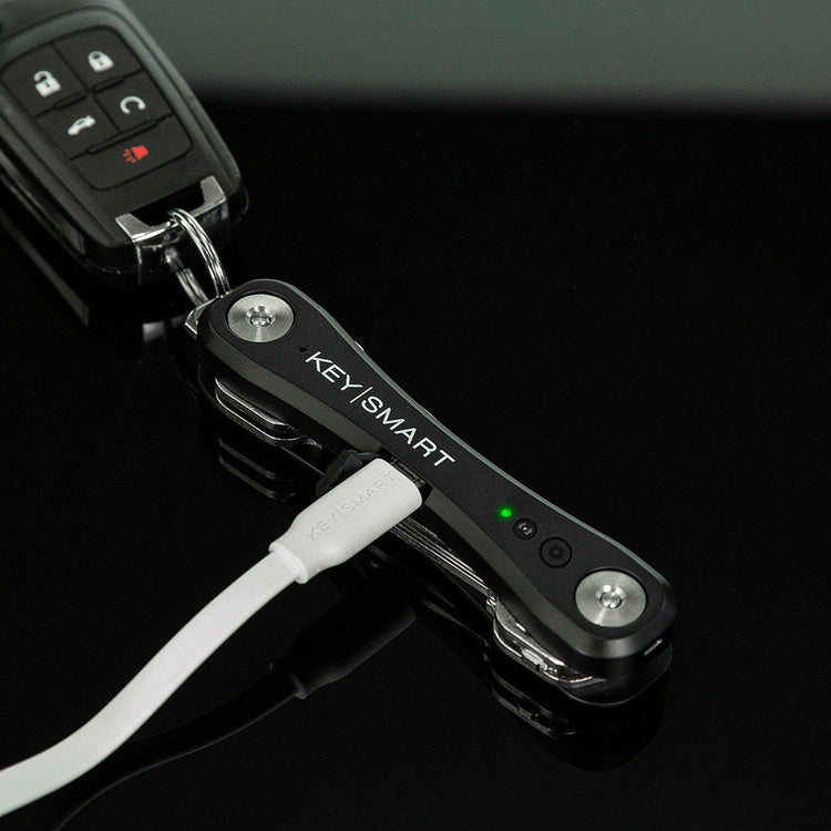 KeySmart iPro Works With Apple Find My