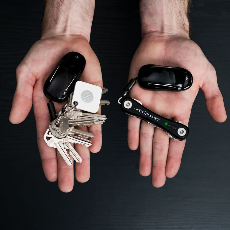 KeySmart iPro Works With Apple Find My