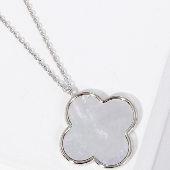 Mother of Pearl Clover on Fine Chain-White Gold